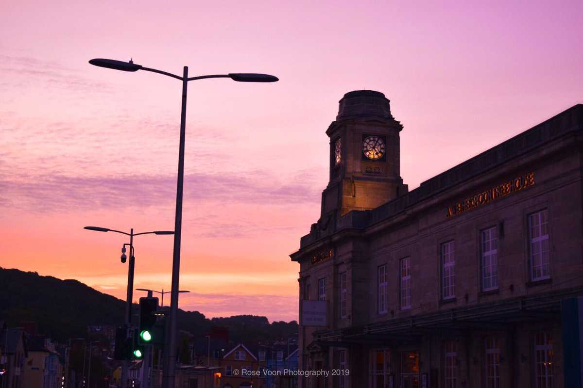 A lovely colourful sunrise, Aberystwyth, Wales (July 2019)